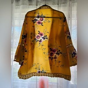 Large Yellow floral kimono wrap